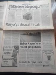Sağduyu Gazetesi - 22 Aralık 1998 - Del Solar Yok Beşiktaş Da Yok - Galatasaraylı Arif Erdem - Yayıncıların Korsan Şikayeti - Fazilet Partili Cemil Çiçek 250 Seçkin Aile Halkın Tamamından Fazla Gelir Elde Ediyor - Başörtülü Öğrenciler Mum Işığında Hak Arıyor - Süleyman Demirel - Sonucu Belli Hükümet Turları - DYP'den Lidersiz Formüle Hayır - Bülent Ecevit - Sanayi Ve Ticaret Bakanı Yalım Erez