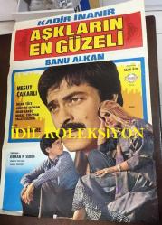 AŞKLARIN EN GÜZELİ, 1982,  FİLM AFİŞİ / POSTERİ - BÜYÜK BOY - ORİJİNAL - 100 X 68 cm EBADINDA - Original Turkish Big Size Movie Poster - Osman F. Seden, Nazmi Özer, Ali Yalaz, Hüseyin Kutman, Kadir İnanır, İhsan Yüce, Nubar Terziyan, Mesut Çakarlı, Diler Saraç, Banu Alkan, Talat Gözbak, Ünsal Emre, KAYA EREREZ, NAZMİ ÖZER, EMEK FİLM