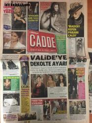 Milliyet Cadde Gazetesi , 11 Kasım 2011 , Zola Jesus, Muazzez Ersoy, Ece Uslu, Kate Moss, Carmen Dell'Orefice, Beyoncé, George Clooney, Alara Koçibey, Kıvanç Tatlıtuğ , Nebahat Çehre , Zola Jesus'un Konseri ve Karanlık Yüzü, Muazzez Ersoy'un Konser Tarihi, Ece Uslu ve Sevgilisi Serkan Senalp, Kate Moss'un Fotoğrafının Satışı, Sıtma Parazitine Karşı İlerleme, Nebahat Çehre'nin Valide Sultan Rolünde, Hüsnü Şenlendirici'nin Albümü ve Yaşamı, 