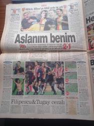 Sabah Gazetesi - 1 Ekim 1998 - Zerrin Özer'den Tecavüz İtirafı - Mehmet Eymür Pislikleri Açıklayacağım - Gonca Uyanık'tan Çankaya Önünde Çıplak Protesto - Sırplar Kosova'da Katliam Yapıyor - İşte Kürt Belgesi - Galatasaraylı Hagi Athletico Bilbao'yu Dağıttı - Şampiyonlar Ligi - İtalya'ya Ambargo Gündemde