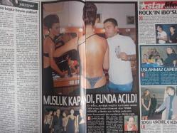 Star Life Haftalık Aktüalite Sinema Tiyatro Müzik ve Magazin Dergisi - 31 Ekim 1999 - Hande Ataizi - Hande Ataizi - Uğur Kirik - Seda Sayan - Mahsun Kırmızıgül - Yıldıray Gürgen - Arzu Yanardağ - Ergun Gündüz - Arzu Yanardağ - Mustafa Altıoklar - Yasemin Hanım - Müge Cinman - Funda Güngör - Kenan Doğulu - Deniz Akaya - Şebnem Dönmez - Reha Süren - Emel Müftüoğlu - Hüseyin Cankurtaran - Özgür Özgülgün - Familetto Yatak Reklamı - Canan Mutluer - Meral Konrad - Levent Özçoban - Ceyda Okay - Asu Emre - Cem Öcal - Özlem Selanik - Gülşah Dilek - Mehmet Çoru - Sabahat Doğan Yılmaz - Okan Bayülgen - Demet Sağıroğlu - Murat Başoğlu - Sevda Demirel - Mehmet Ali Yılmaz - Billur Kalkavan - Gönül Yazar - Ebru Akel - Berna Sağlam - Sema Çelebi - Gülay Avşar -Sedef Ertugan - Deniz Akkaya - Jale Yılmabaşar - Ece Özbek - Hülya Sözer - Erol Eyin - Burcu Çağrı - Ünal Küpeli - Şafak Sezer - Mükremin Çıtır fotoğraf ve haberi - Dergi Tam Değildir Sadece 22 Sayfası Mevcuttur