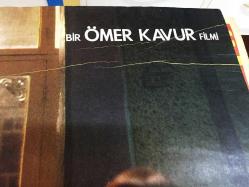 ANAYURT OTELİ, 1987, FİLM AFİŞİ ÇİZİM / POSTERİ - BÜYÜK BOY - ORİJİNAL - 100 X 68 cm EBADINDA - Original Turkish Big Size Movie Poster - Ömer Kavur, Macit Koper, Şahika Tekand, Serra Yılmaz, Yaşar Güner, Ülkü Ülker, Cengiz Sezici, Arslan Kacar, Orhan Çağman, Songül Ülkü, Kemal İnci, Osman Alyanak, Nevin Buket, Ahmet Şenol, ODAK / ALFA FİLM