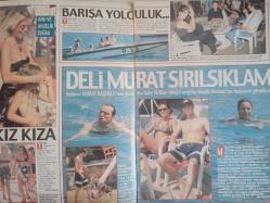 Star Life Haftalık Aktüalite Sinema Tiyatro Müzik ve Magazin Dergisi - 15 Ağustos 1999 - Kosovalı Ayla - Tugay Kerimoğlu - Seren Serengil - Ayla Ünsal - Ahu Tuğba - Serpil Çakmaklı - Murat Başoğlu - Hande Bermek - Cem İdiz - Mustafa Denizli - Engin Ardıç - Ahmet Utlu - Atilla Özdemiroğlu - Hepgül Özdemiroğlu - Ayşe Arman - Ali Ramazanoğlu - Ebru Destan - Sezen Aksu - Ahmet Utlu - Teoman - Deniz Akkaya - Şebnem Ferah - Şafak Sezer - Esra Korkmaz - Rezzan Denizmen - Hayko - Ufuk Yıldırım - Funda Gürdağ - Didem Taslan - Cem Nadiran - Serdar ORtaç - Adnan Şenses - Erkin Koray - Melda Kamhi - Eda Modoğlu - Begüm Şen - Didem Çankaya - Aydın Köseoğlu - Bedriye Ateş - Sibel Savacı - Cemal Özgörkey - Eran Tapan - Ali Şen - Metin Şen - Erol Eyin - Burcu ÇAğrı - Merve Malkoç - Zeynep Tunuslu - Uğur Akdora - Gülbin Simitçioğlu - Tufan Görgün - Necibe Helvacıoğlu fotoğraf ve haberi - Dergi Tam Değildir Sadece 28 Sayfası Mevcuttur