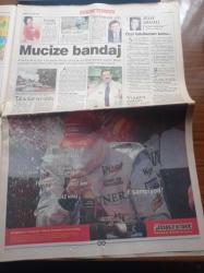Sabah Gazetesi - 13 Kasım 1998 - Efes Pilsen - Fatih Terim Kendimi Kopyalatacağım - Sergen Yalçın - Belediye Başkanı Melih Gökçek Ve Muradiye Vakfı'nın Yedi Yöneticisi İhale Çetesi Kurmak Suçundan Gözaltında - Hükümet Kurma Görevi İçin Dört Aday - Hikmet Çetin - Yalım Erez - Kaya Erdem - Korkmaz Yiğit'in Kaseti İyi Rating Yaptı - DGM'den Kamuran Çörtük'e Davetiye
