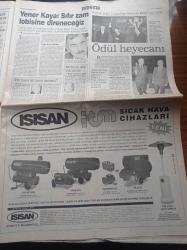 Sabah Gazetesi - 13 Kasım 1998 - Efes Pilsen - Fatih Terim Kendimi Kopyalatacağım - Sergen Yalçın - Belediye Başkanı Melih Gökçek Ve Muradiye Vakfı'nın Yedi Yöneticisi İhale Çetesi Kurmak Suçundan Gözaltında - Hükümet Kurma Görevi İçin Dört Aday - Hikmet Çetin - Yalım Erez - Kaya Erdem - Korkmaz Yiğit'in Kaseti İyi Rating Yaptı - DGM'den Kamuran Çörtük'e Davetiye