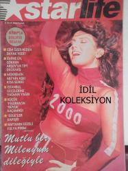 Star Life Haftalık Aktüalite Sinema Tiyatro Müzik ve Magazin Dergisi - 2 Ocak 2000 - Demet Şener - Ebru Gündeş - Yalçın Dümer - Özge Şenocak - Özge Sayman - Senem Altan - Yılmaz Erdoğan - Senem Altan - Ali Aktuna - Hande Demir - Selin Toktay - Selhan Aloğlu - Burcu Çağrı - Fulya Pirim - Orhan Bıçakcıoğlu - Evren Aykut - Önder Bekensir - Mustafa Bakırcıoğlu - Nurşah Okay - Çağan Yüce - Ebru Toparlı - Levent Yüksel - Didem Özgen - İbrahim Erkal - Emine Ün - Gökhan Arsoy - Cem Özer - Aysun Kayacı - Canan Kayacı - Nettin Abuzer? fotoromanı - Neslihan Yargıcı - Selin Eslnli - Özge Özsağman - Nurseli İdiz - Sema Öztürk - Selin Boronkay - Esin Maraşlıoğlu - Yavuz Bingöl - Sümer Ezgü - İclal Aydın - Mine Çayıroğlu - Selçuk Yöntem - Ali Ramazanoğlu fotoğraf ve haberi - Dergi Tam Değildir Sadece 20 Sayfası Mevcuttur - İdil Koleksiyon