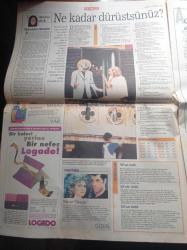 Sabah Gazetesi - 12 Temmuz 1998 - Fransa 98 Dünya Kupası Finali Brezilya Fransa - Beşiktaş'tan Gol Yağmuru - MÜSİAD Başkanı Erol Yarar'ın Da Ortak Olduğu Daewoo Otolarının Temsilcisi OMC Otomotiv Battı - DTP Yüzde 30'a Razı - İnternet'te İlk Dünya Güzeli Eda Ataş - Süleyman Demirel - Hüsamettin Cindoruk
