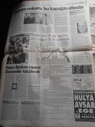 Milliyet Gazetesi - 4 Aralık 1998 - Yargıcın Kızı Özlem Onat DHKP-C de - Sibel Can Gözaltında - Galatasaray Juventus Maçı Olaysız Geçti - Fransa Apo'ya Lüks Hayat Yaşatan İtalya'ya Tam Bir Hukuk Dersi Verdi Alaattin Çakıcı'ya İade - Bülent Arınç Kolay Yılmam - Mısır Devlet Başkanı Hüsnü Mübarek Savaşı Önledim