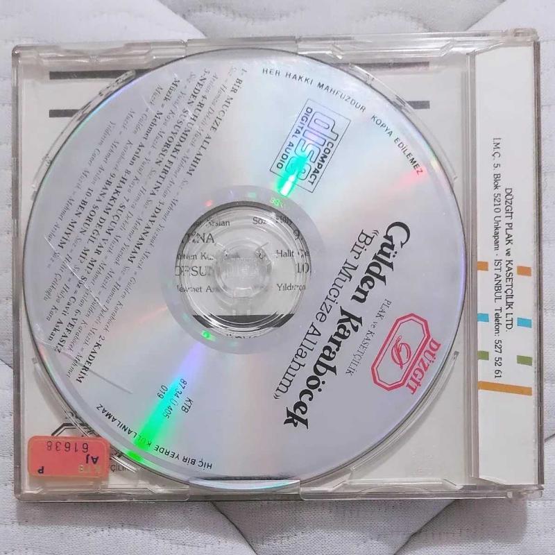 Gülden karaböcek bir mucize Allahım turkiyede basılan ilk cd