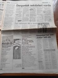 Milliyet Gazetesi - 31 Temmuz 1998 - Tarkan Vatanıma Canım Feda - Galatasaraylı Filipescu'ya Çifte Talip - Mirsad Türkcan Yıldız Olacak - Okocha Çizmeyi Aştı - Tansu Çiller'in Annesi Muazzez Çiller - DTP'de Refaiddin Şahin Krizi - Bill Clinton Zorda - ABD'de Monica Lewinsky Skandalı - Gökova Termik Santrali Durmadı - Sansürün Adı RTÜK - Seçime Rekor Oy 488 Milletvekili Nisan'da Seçime Evet Dedi