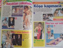 Dolce Haftalık Aktüalite Sinema Tiyatro Müzik ve Magazin Dergisi - 8 Ağustos 1999 - Organics Şampuan Reklamı - Seba Med Güneş Kremi Reklamı - Levent Penso - Nurettin Hasman - Verda PEnso - Tan Sağtürk - Duygu Dikmenoğlu - Adnan Güngör - Barı Özallar - Zeynep Özal - Fatih Ürek - Çetin Yıldırımakın - Ebru Yıldırımakın - Gönül Yazar - Mustafa Koç - Cefi Kamhi - Yasemin Kamhi - Sedat Aloğlu - Yaşar Babataş - Hilal Aslangiray - Sibel Özünlü - Zafer akar - Başak Gürsoy - Gülin Kirpikçioğlu - Burcu Çağrı - Nigar Talibova - Cemil İpekçi - Ajda Pekkan - Semiramis Pekkan - Rhmi Koç - Cemila Garan - Moiz Benardete - Fuat Süren - Jale Egeli - Ercüment Karacan - Emrullah Aksu - Vuslat Sadıkoğlu - Türkan Özsezen - Adnan Bedia Tüfekçioğlu - Ebru Güzel fotoğraf ve haberi - Dergi Tam Değildir Sadece 12 Sayfası Mevcuttur
