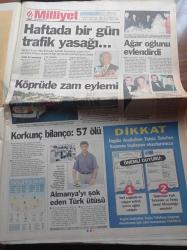 Milliyet Gazetesi - 18 Ağustos 1998 - Alaattin Çakıcı Yakalandı - Kızı Fransa'da Alaattin Çakıcı İle Gözaltına Alınan Selçuk Ural Şokta - Nedim Şener - Zülfü Livaneli -  Cumhuriyet'in 75. Yılı Kutlamaları Çerçevesinde Dünya Karması Türkiye Maçı - Fenerbahçe Eski Başkanı Ali Şen İlhan Cavcav Küçük Adam - Alaattin Çakıcı'nın 5 Kez İdamı İstenecek - ABD Başkanı Bill Clinton Monica Lewinsky İle İlişkisini Cinsel İlişkisini İtiraf Etti - Adalet Bakanı Hasan Denizkurdu'dan Şişli Eski Belediye Başkanı Gülay AslıTürk'e Teslim Ol Çağrısı - Canan Yaka