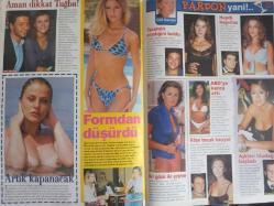 Dolce Haftalık Aktüalite Sinema Tiyatro Müzik ve Magazin Dergisi - 13 Şubat 2000 - Esin Moralıoğlu - Mustafa Altıoklar - Pelin Batu - Arzu Yanardağ - Tuğba Ünsal- Zeynep Tokuş - Ebru Destan - Sergen Yalçın - Özlem Can - Özlem Ertem - Müge Dağıstanlı - Nigar Talibova - Mehmet Ali Erbil - Ebru Gündeş - Ömer Durak - Serap Poyraz - Burcu Çağrı - Erol Eğin - Erdem Yılmaztürk - Serdar ORtaç - Özcan Deniz - Gökhan Çil - Nurettin Hasman - Alpay Başaran - Tülin Şahin - Kalu Uche - Volkan Ballı - Ayşegül Cinisli - Ali Sayar - Nükhet Duru - Özgül Kavruk - Tuğba Önal - Yıldız Kaplan - Aysu KAyacı - Emre Aşık - Serkan Yazıcı - Gül Kavran - Yasemin Kozanoğlu - Levent Ceylan - Aslıgül Atasagun - Aysu Baceoğlu - Eda Modoğlu - Helin Avşar - Şefik Öztek - Azer Çöllü - Selim Sayılgan - Turgut Toplusoy - Bekir Saçar - Aybek Noyan - Didem Öner - Ebru ŞAllı - Merve Kitapçı - Dilara Aktar - Lal Dedeoğlu - Menderes Utku - Hilal Cebeci fotoğraf ve haberi - Dergi Tam Değildir Sadece 18 Sayfası Mevcuttur