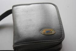 CD CANTASI DETAYLAR RESIMLERDE CD LİK       (İSİMSİZ DEMİR RAF
