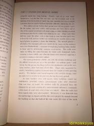 HERE LİVED THE CALİFORNİANS - Oscar Lewis - Rinehart & Company Inc - İngilizce Kitap (Spanish And Mexican Adobes - The Coming Of The Foreigners - The Argonauts - The Age Of The Mongol - Shrines and Snowplaces - The Turn Of The Century and Later) BURADA KALİFORNİYALILAR YAŞIYORDU - Kapakta Hafif Yıpranmalar Mevcut