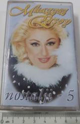 MUAZZEZ ERSOY'UN NOSTALJİ-5 İSİMLİ KASETİ ORİJİNAL FOTOĞRAFLARI (KARTONETİ TAM) İLE MUHTEŞEM NADİRDİR