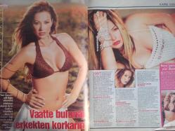 Siesta Haftalık Aktüalite Sinema Tiyatro Müzik ve Magazin Dergisi - 12 Kasım 2006 - Aylin Coşkun - Sibel Kekilli - Ömer Uğur - Tuba Ünsal - Yıldız Tilbe - Seray Sever - Deniz Seki - Faruk Turgut - Petek Dinçöz - Deniz Akkaya - Ziya Kürküt - Safiye Soyman - Faik Öztürk - Tuba Ünsal - Devrim Yalçın - Aylin Coşkun - Yağmur Atacan - Pınar Altuğ - Özgü Namal - Talat Bulut - Murat Han - Meryem Cemal - Emre Altuğ - Çağla Şikel - Anna Babkova - Hakan Tankut - Tuğçe Kazaz - Mazhar Alanson - Biricik Suden - Dilek Ertek - Yasemin Kamhi - Volkan Büyükhanlı - Sedef Yılmabaşar - Siren Ertan - Ayla Dümer - Müge Dümer - Ercan Canmutlu - Yiğit Karaahmet - Arzu Yanardağ - Gökhan Kimsesizcan Şebnem Schaefer - Demet Akalın - Serdar Ortaç - Teoman - Kıraç - Funda Arar - Cosmokura Estetik Saç Reklamı fotoğraf ve haberi - Tam Takım Dergi