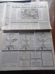 Cumhuriyet Gazetesi - 2 Ekim 1998 - Yunus Nadi - Ahmet Taner Kışlalı - Server Tanilli - İstanbul Büyükşehir Belediye Başkanı Recep Tayyip Erdoğan'ın Köprü Çelişkisi - Beşiktaş Kupa Galipleri Kupasında İkinci Turda - Fenerbahçe Silindir Gibi - Cumhurbaşkanı Süleyman Demirel'den Suriye'ye Sert Tepki - Alaattin Çakıcı'nın Bantları - Soprano Belkıs Aran Yaşamını Yitirdi - Akın Birdal Davasında Yine Olay - Oral Çalışlar DGM'de Yargılandı - Türban Siyasi Malzeme Olmasın