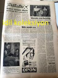 ANKARA KISMET GAZETESİ YEREL TAŞRA BASINI---25 Kasım 1956 Yıl :1 Sayı :30--Eden B.Milletler Kararını Reddetti --Dünya Ufkunu Karartan  Bulutlar :Ekrem İrge --Türkiye de Komünist Partisi  Kurmağa Kalkışanların  Mahkemesine  Başlandı --Paranın  kıymeti  neden değişir :Piraye Bigat --Nobel armağanı ve memleketimiz --Sinema :Brigitte Bardot --Soprano Ferhan Onatla Konuşma -Gina 'nın başına  gelenler --Ecelin Geldi Venedikli  --Doğu Almanya da adaleti gülünç hale sokan  kadın  