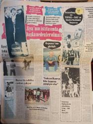 Son Havadis Gazetesi, 29 Kasım 1979 Tarihli, Papa'nın Türkiye Ziyareti Manşetli.