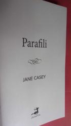 PARAFİLİ ( MAEVE KERRIGAN ROMANI ) ORİJİNAL AYRAÇI İLE BİRLİKTE