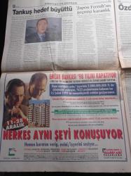 Radikal Gazetesi - 17 Aralık 1998 - Polisiye Ve Dedektif Romanlarının Yazarı Agatha Christie - Haydar Ergülen -  Tuncay Özkan - İsmet Berkan - İtalya'yla Gizli Apo Pazarlıkları - Tansu Çiller'e Dörtlü Koalisyon Önerilecek - İtalya 30 Bin Kişinin Katili Abdullah Öcalan'ı Serbest Bıraktı - Saddam Hüseyin - Tony Blair