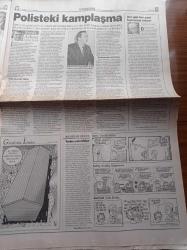 Radikal Gazetesi - 17 Aralık 1998 - Polisiye Ve Dedektif Romanlarının Yazarı Agatha Christie - Haydar Ergülen -  Tuncay Özkan - İsmet Berkan - İtalya'yla Gizli Apo Pazarlıkları - Tansu Çiller'e Dörtlü Koalisyon Önerilecek - İtalya 30 Bin Kişinin Katili Abdullah Öcalan'ı Serbest Bıraktı - Saddam Hüseyin - Tony Blair