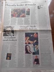 Radikal Gazetesi - 17 Aralık 1998 - Polisiye Ve Dedektif Romanlarının Yazarı Agatha Christie - Haydar Ergülen -  Tuncay Özkan - İsmet Berkan - İtalya'yla Gizli Apo Pazarlıkları - Tansu Çiller'e Dörtlü Koalisyon Önerilecek - İtalya 30 Bin Kişinin Katili Abdullah Öcalan'ı Serbest Bıraktı - Saddam Hüseyin - Tony Blair