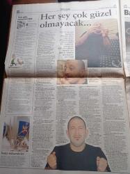 Radikal Gazetesi - 19 Aralık 1998 - Zaman Mekan Ve İnsan Yazı dizisi - Celal Başlangıç - Eşber Yağmurdereli - Basketbolda Fenerbahçe Efes Pilsen Ve Ülkerspor'un Rakipleri Belli Oldu - ABD Başkanı Bill Clinton'ın Kaderi Bugün Oylanıyor - Aydın Doğan'a Rekor Tazminat - Yargıtay'da Kürtçe Çatlağı - Meral Akşener'in Aralarında Bazı Gazetecilerinde Olduğu Ses Kayıtlarını Yayınlaması Tepki Çekti - Bülent Ecevit Ve Deniz Baykal Anlaşmama Konusunda Anlaştı - Cem Yılmaz Her Şey Çok Güzel Olmayacak - Alaattin Çakıcı'nın İki Tetikçisi Tutuklandı - Yeşil Kod Adlı Mahmut Yıldırım'ın Bilmecesini DNA Testi Çözecek