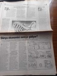 Radikal Gazetesi - 19 Aralık 1998 - Zaman Mekan Ve İnsan Yazı dizisi - Celal Başlangıç - Eşber Yağmurdereli - Basketbolda Fenerbahçe Efes Pilsen Ve Ülkerspor'un Rakipleri Belli Oldu - ABD Başkanı Bill Clinton'ın Kaderi Bugün Oylanıyor - Aydın Doğan'a Rekor Tazminat - Yargıtay'da Kürtçe Çatlağı - Meral Akşener'in Aralarında Bazı Gazetecilerinde Olduğu Ses Kayıtlarını Yayınlaması Tepki Çekti - Bülent Ecevit Ve Deniz Baykal Anlaşmama Konusunda Anlaştı - Cem Yılmaz Her Şey Çok Güzel Olmayacak - Alaattin Çakıcı'nın İki Tetikçisi Tutuklandı - Yeşil Kod Adlı Mahmut Yıldırım'ın Bilmecesini DNA Testi Çözecek