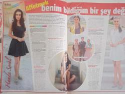 Akşam Life Haftalık Aktüalite Sinema Tiyatro Müzik ve Magazin Dergisi - 14 Eylül 2014 - Tarkan - Emina Sandal - Hande Soral - Özben Önal - Ayşe Kucuroğlu - Deniz Çakır - Cem Yılmaz - Hande Doğandemir - MFÖ - Kenan Doğulu - Fundar Arar - Mustafa Ceceli - Sibel Can - Lara Fabian - Hande Yener - Neslihan Atagül - Hande Ataizi - Andry Garcia - İnna - Kıvanç Tatlıtuğ - Tuğba Altıntop - Ebru Polat - Fahriye Evcem - Banu Alkan - Salih Güney - Okan Bayülgen - Ebru Yaşar - Devran İskender -Aydilge - Başak Dizer - Pınar Altuğ Ataccan - Pınar Tezcan - Merve Büyüksaraç - Gürkan Kuran - Deniz Marşan  - Erhan Yazıcıoğlu - Pervin Dinçer - Mehmet Yiğit - Akşam Gazete Reklamı fotoğraf ve haberi - Tam Takım Dergi