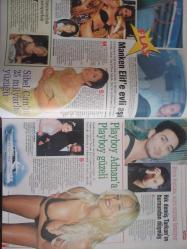 Mega Pasha Haftalık Aktüalite Sinema Tiyatro Müzik ve Magazin Dergisi - 23 Ağustos 1998 - Türkan Şoray - Sibel Can - Ayşegül Nadir - Hande Ataizi - Serra Merzeci - Cihan Ünal - Ceyla Çaplı - Demet Şener - Demet Biricik - Ömer Kızıl - Kaan Tepe - Selim Sayılgan - Berent Akdemir - Burak Kut - Cem Yılmaz - Erdal Acar - Turgut Toplusoy - Bülent Ersoy - Gönül Gül - Ajlan Büyükburç - Elif Kıramer - Cenk Torun - Adnan Güngör - Tarkan - Suzanna Keck - Ayşegül Dinçkök - Figen Çiftçi - Mahmut Berkman - İlhan Evliyaoğlu - Ekin Koşar - Aladdin Koşar - Melek Boz - Nilgün Uysal - Alp Yalman - Aslan Sadıkoğlu - Hande Ataizi Posteri - Deniz Seki - Nilüfer Bayrı - İzzet Öz - Nurseli İdiz - Sibel Barış - Hakan Balgıner - Defne Joyfoster - Levent Çapan - Cem Nadiran - Seren Serengil - Burcu Güneş - Bendeniz - Gülben Ergen - İbrahim Kutluay - Demet Akalın - Şebnem Dönmez - Şafak Sezer - Haluk Levent fotoğraf ve haberi - Tam Takım Dergi