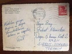 ŞEHİR KARTPOSTALI, İTALYA MİLANO'DAKİ TARİHİ ALIŞVERİŞ ÇARŞISI VE DEVASA KAPISI, ARKASI YAZILI VE PULLU (YÜKSEL GÜNGÜL), RENKLİ, 10 X 15 CM EBADINDA