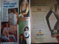 Mega Pasha Haftalık Aktüalite Sinema Tiyatro Müzik ve Magazin Dergisi - 4 Ekim 1998 - Billur Kalkavan - Nail Keçili - Nurseli İdiz - Mehmet Ali Erbil - Suna Gençeren - Nilgün Keçeli - Nil Bentürk - Çağan Yüce - Mick Jagger - Ömer Karacan - Ece Uslu - Ferhan Oskay - Elif Germiyanlıgil - Şirin Yalçın - Tülin Şahin - Azra Akın - Demet Şener - Billur Kalkavan Posteri - Özlem Tekin - Nilüfer Kurt - Halil Bezmen - Figen Mirel - Gülman Somer - Alara Malaz - Nurseli İdiz - Yılmaz Bektaş - Nigar Talibova - Mehmet Ali Erbil - Nilüfer Bayrı - Reyhan Karaca - Ceylan Saner - Esin Moralıoğlu - Serdar Önal - Merve İldeniz - Sanem Çelik - Binnaz Avcı - Kubilay Toptaş - Arzu Dalokay - Kerstin Öger - Tuluğ Çizgen - Selin Aktan - Ahmet Demiral - Ebru Şimşek - Aşkın Nur Yengi - Ahmet Demiral - Leyla Adalı - Ali Kıroğlu - Sibel İlkiz - Meltem Cumbul fotoğraf ve haberi - Tam Takım Dergi