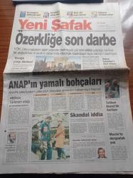 Yeni Şafak Gazetesi - 14 Ağustos 1998 - Ahmet Taşgetiren - Voleybol Federasyonu Başkanı Ahmet Gülüm - Golfe Trilyonluk Yatırım - Fenerbahçe Destek İstiyor - Üniversiteside Özerkliğe Son Darbe - Nazlı Ilıcak - ANAPlı Belediyelerin Yolsuzluk Dosyaları Şimdiden Kabarmaya Başladı - Su Savaşları Başlıyor Mu - İstanbul Üniversitesi Rektörü Kemal Alemdaroğlu - Taliban Kuzey'de İlerliyor