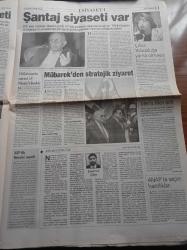 Yeni Şafak Gazetesi -  6 Aralık 1998 -Hayreddin Karaman - İsmet Özel - Kürt Meselesi Tartışıldı - Mehmet Metiner - Ünlü Boksör Ahmet Cömert - İnönü Stadında Dev Maç Beşiktaş  Trabzonspor - Bursa'da Başörtüsü Yasağını Mum Yakarak Protesto Etmek İsteyen Öğrencilere Gözaltı - Mesut Yılmaz'ım Şartlı Seçimi - Bülent Ecevit - 3. Köprüye Sivil Tepki - Hüsnü Mübarek'ten Anlamlı Ziyaret - Süleyman Demirel