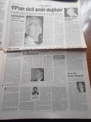 Yeni Şafak Gazetesi - 2 Aralık 1998 - Ahmet Davutoğlu - İsmet Özel - Nurettin Canikli - Yeni Şafak Üçüncü Boğaz Köprüsü'nün Projesini Ele Geçirdi - Mustafa Asım Köksal Üzerine - Recai Kutan'dan Bülent Ecevit'e Sicil Amiri Misin - İçişleri Bakanı Kutlu Aktaş Galatasaray Juventus Maçında 22 Bin Polisi Görevlendirdi - Abdullah Öcalan'ın Kuklası Yakıldı