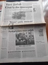 Yeni Şafak Gazetesi - 10 Kasım 1998 - Ahmet Taşgetiren - İsmet Özel - Nazlı Ilıcak - Atatürk Ölümünün 60. Yılında Anılıyor - Dünya Halter Şampiyonası - Fatih Terim - Nihat Kahveci - Hakan Şükür - Hasan Ocak'ı Polis Öldürdü - Ünlü Düşünür Cemil Meriç'in Kızı Ümit Meriç Başörtüsüyle Okula Girdi - Recep Tayyip Erdoğan Lideri Olaylar Doğurur - İçişleri Bakanı Kutlu Aktaş'tan Vali Erol Çakır'a Darbe - Korkmaz Yiğit Gözlem Altında - Ömer Lütfü Topal