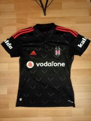 Efemera - Beşiktaş 2014 - 15 sezonu deplasman forması - m beden - herhangi bi sorunu gorunmuyor - kitantik - kitaLog