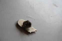 ATATÜRK İLE TÜRK BAYRAĞI YANYANA GÜZEL BİR ROZET  (ANTIK KOLİ 6