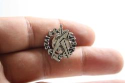 Türk Hava Kurumu THK 1925 Rozet    ROZET DETAYLAR RESIMLERDE  2'EL SAGLAM   (ANTIK KOLİ 6