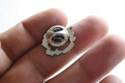 Türk Hava Kurumu THK 1925 Rozet    ROZET DETAYLAR RESIMLERDE  2'EL SAGLAM   (ANTIK KOLİ 6