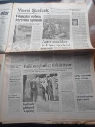 Yeni Şafak Gazetesi - 27 Temmuz 1998 - Ahmet Taşgetiren - Ömer Çelik - Aydın Menderes - A Milli Basketbol Takımımızın İki Starı İbrahim Kutluay Ve Orhun Ene - Galatasaray Kadıköy'de Fenerbahçe'yi Yendi - İlyas Tüfekçi - Süleyman Demirel Bütün Tepkilere Rağmen Koç'un SEKA Arazisi Üzerine Kuracağı Fabrikanın Temelini Attı - Rahmi Koç'tan Teşekkür - Başörtüsü İçin Örnek Karar - Dışişleri Bakanı İsmail Cem'den Rumlara S 300 Uyarısı - Manukyan Camiine Onay - Hüseyin Kıvrıkoğlu Göreve Hazır