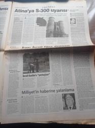 Yeni Şafak Gazetesi - 27 Temmuz 1998 - Ahmet Taşgetiren - Ömer Çelik - Aydın Menderes - A Milli Basketbol Takımımızın İki Starı İbrahim Kutluay Ve Orhun Ene - Galatasaray Kadıköy'de Fenerbahçe'yi Yendi - İlyas Tüfekçi - Süleyman Demirel Bütün Tepkilere Rağmen Koç'un SEKA Arazisi Üzerine Kuracağı Fabrikanın Temelini Attı - Rahmi Koç'tan Teşekkür - Başörtüsü İçin Örnek Karar - Dışişleri Bakanı İsmail Cem'den Rumlara S 300 Uyarısı - Manukyan Camiine Onay - Hüseyin Kıvrıkoğlu Göreve Hazır