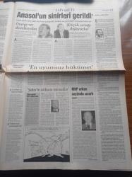 Yeni Şafak Gazetesi - 25 Temmuz 1998 - Ahmet Taşgetiren - Nazlı Ilıcak - Ömer Çelik - Başpehlivan Cengiz Elbiya Millete Maloldu - Fatih Terim'in Hagi Sıkıntısı - Tanju Çolak'ın Jübilesi Adana Depremzedelerine - İstanbul Üniversitesi Rektörü Kemal Alemdaroğlu Başörtüsü Yasağını Erken İlan Etti - İran Füzesi Washington'a Düştü - Koç'a Danıştay Tokadı - Türkiye Kayıplar Ülkesi - Mesut Yılmaz - Devlet Bahçeli