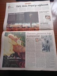 Yeni Yüzyıl Pazar Gazetesi -  5 Temmuz 1998 - Ali Poyrazoğlu - Kürşat Başar - Atilla Dorsay - Denizde Beş Yıldızlı Hayat - Zuhal Osman Atasoy - Sedef Kabaş - Ali Taciroğlu'nun Vefa Borcu - İbrahim Tatlıses - Sibel Can - Hande Ataizi - Pazar Oyun - - Gemici Bağları - Plajların Yıldızı Bikini - Mehveş Evin - Beşiktaş'ta Boğaz Manzaralı Genç Bir Lokal Vogue - Gusto Engin Akın - Deniz Ziya Temeltaş