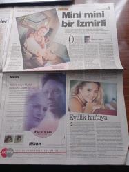 Yeni Yüzyıl Pazar Gazetesi - 2 Ağustos 1998 - Sokak Faresi Ajda Pekkan'dan Ne İstedi - Mazeretim Var Dolunaydayım - Pınar Aylin Babamın Yerini Kimse Alamaz Kürşat Başar'ın Röportajı - Benim Şehrim Bir Büyük Bahçe Rize- Pazar Oyun - Pavarotti - Biricik Peker Raif Dinçkök'le - Ali Poyrazoğlu - Ahu Paşakay İngilizce Öğrenmeye Gitti