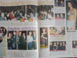 Gala Haftalık Aktüalite Sinema Tiyatro Müzik ve Magazin Dergisi - 27 Aralık 1998 - Harika Avcı - Özcan Deniz - Mahsun Kırmızıgül - Serdar Ortaç - Bendeniz - Cenk Eren - Türkan Şoray - Şener Şen - Sibel Can - Karahan Çantay - Levent İnanır - Kadir İnanır - Kezban Yaşamul - Umut Sezgin - Şebnem Öz - Şebnem Sungur - Bekir Aksoy - Ayçam İnci - Ali Bey - Özlem Tekin - Metin Arolat - Sibel Gökçe - Melike Demirağ - Azer Bülbüm - Gülşah Dilek - Buket Saygı - Soley Yatak Reklamı - İzzet Yıldızhan - Tülin Şahin - Taç Nevresim Reklamı - Halis Toprak - Emre Toprak - Alper Tunga - Mehmet Toprak - Fedon - Nilgün Şensoy - Erdoğan Demirören - Nilgün Şensoy - Yücel Çömlekçioğlu - Bekir Aksoy - Sezai Türkeş - Nur Taşkent - Osman Aksoy - Zeynep Talu - Mehmet Kurşuncu - Özlem Önal - Füsun Karakaş - Nilgün Özköseoğlu - Deniz Murathanoğlu - Fatoş Gür - İlhan Alter - Nilgün Esinli - Hülya Avşar  - Dergi Tam Değildir Sadece 28 Sayfası Mevcuttur - Dergi Kapağı Yoktur