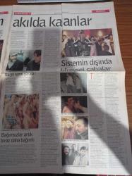Radikal Cumartesi Gazetesi - 26 Aralık 1998 - Gemide Filmi Türk Usulü Underground - Melek Noel Baba Ağaç Ve Geyikler - Cemal Süreya - Leoparın Kuyruğu Filmi - Türkçe Hard Rock -  Ünlü Komedyen Jim Carrey'nin Karısı Olmaktan Kurtulan Lauren Holly - Matt Damon Can Dostum Filmiyle Yıldız Oldu - Okan Bayülgen - Hoşçakal Yarın Filmi - Mazlum Çimen - Berhan Şimşek - Aslında Titanik Yılı