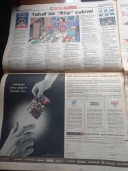 Hürriyet Pazar Gazetesi - 29 Ekim 1998 -  Türk Sinemasında Selma Güneri Silikonsuz Dudaklar - Kıskanç Sevimli Masum Ve Seksi Duygu Dikmenoğlu Fotoğrafı - Necip Fazıl Kısakürek - İstanbul'da Müzik Şenliği - 17 Ciltte Giyimin Tarihi - Yavuz Gökmen Derdi Ki Herkesin Bir Melek Hanım'ı Var - Başkentlilerin Kafeler Sokağı - Oğuz Aral- Disney